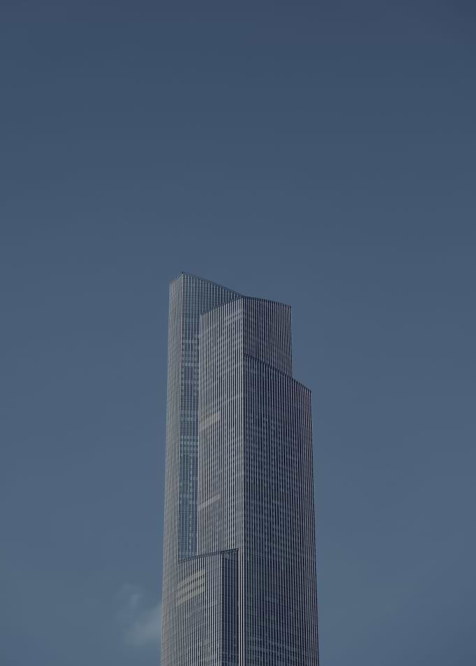 Tall superstructures