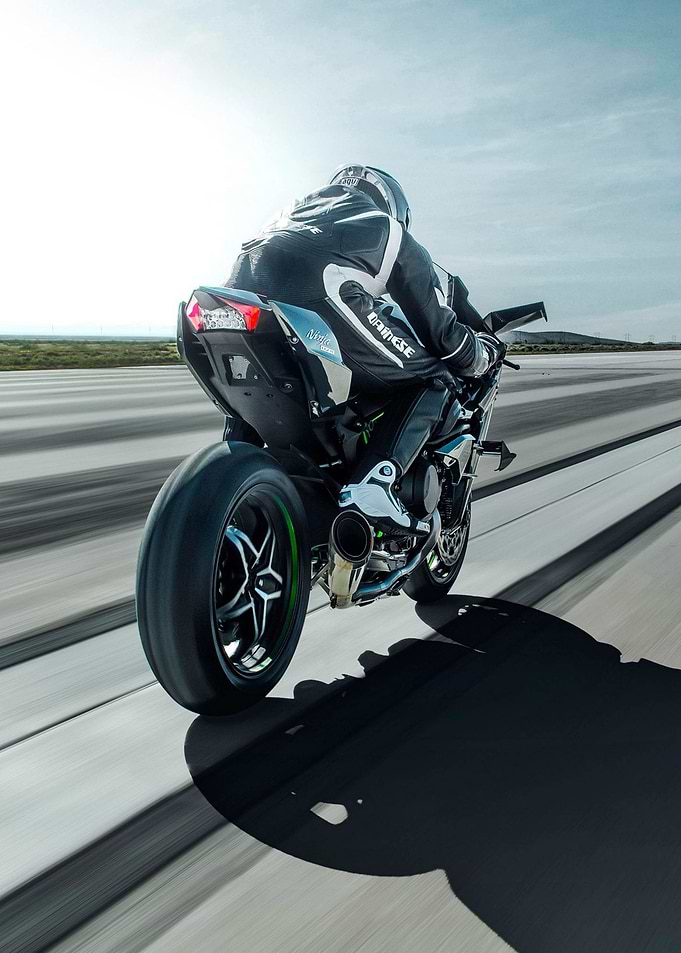 Kawasaki Ninja H2 R