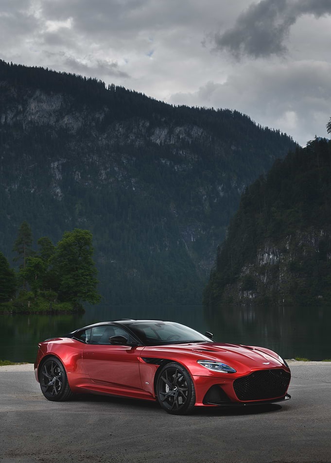 Aston Martin DBS
