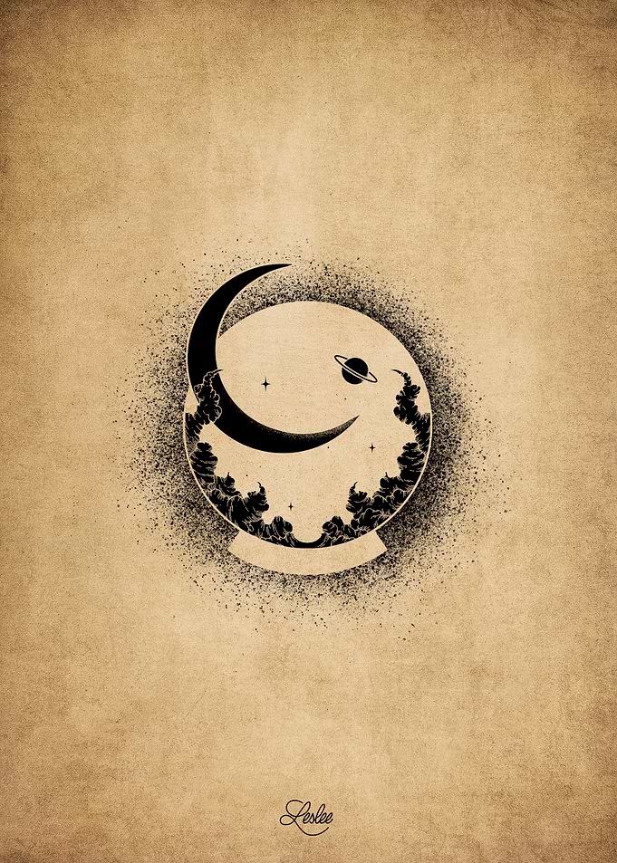 Cristal ball moon space
