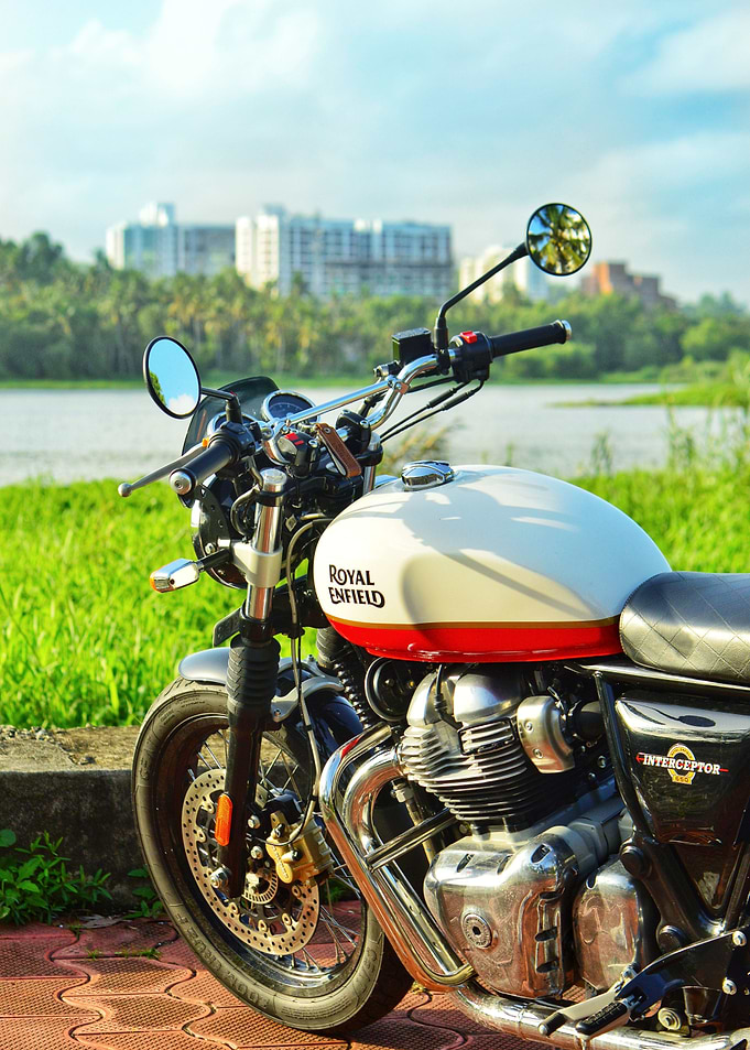 Cafe Racer Bike