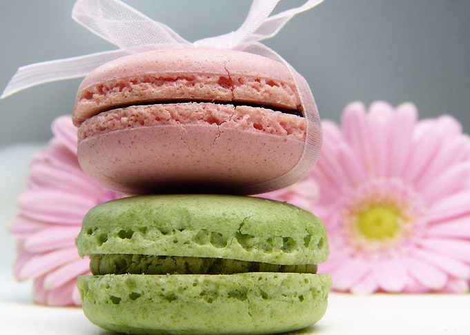macaron with flower
