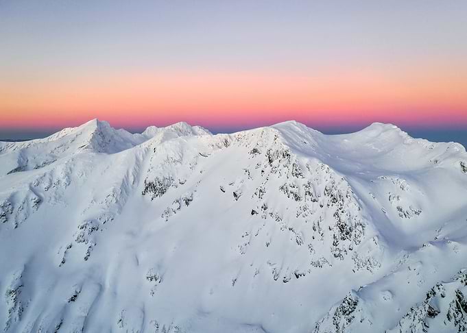 Snow mountains and horizon