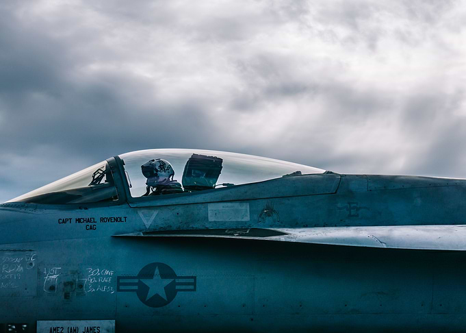 MILITARY F18 JET