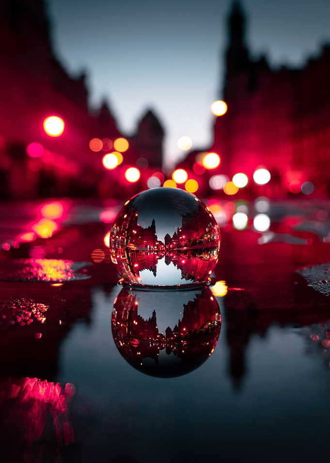 Lensball and old town
