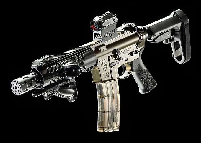 MILITARY TACTICAL GUN