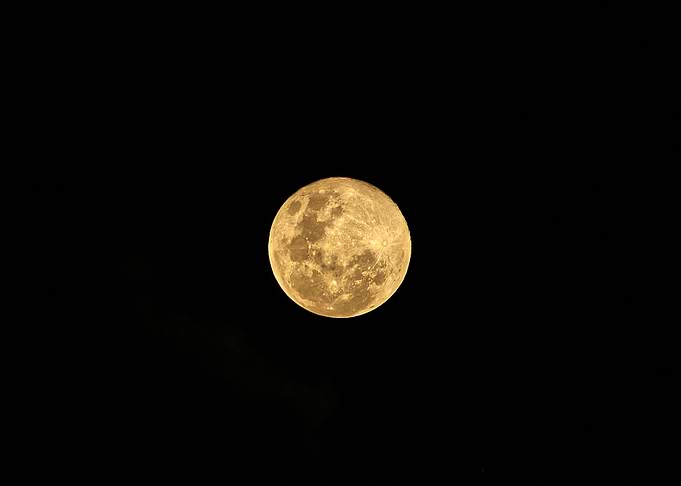 Full Moon in Space