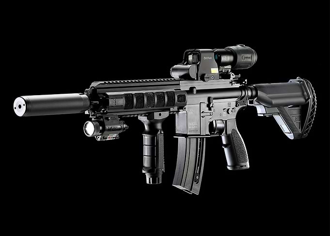 MILITARY RIFLE