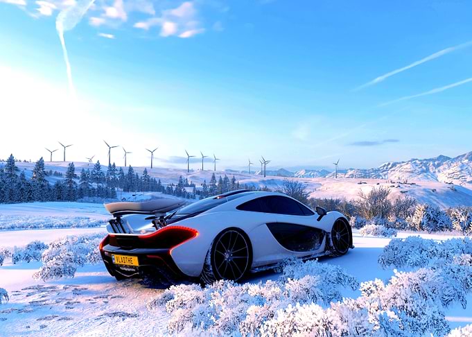 McLaren P1