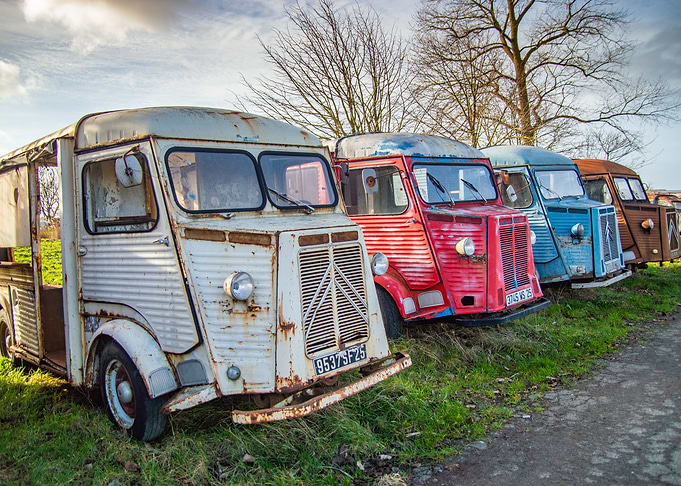 Old flashy rusty vans