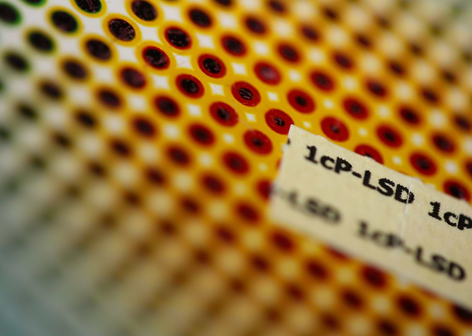 Self made lsd papers macro