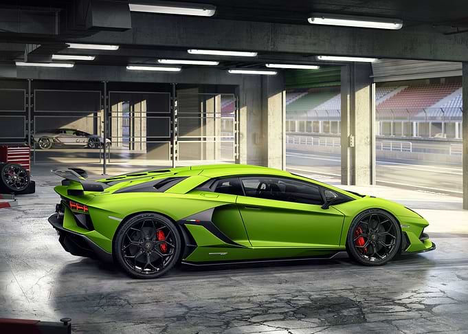 Lamborghini Aventador SVJ