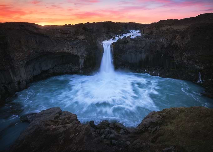 Sunrise at Aldeyjarfoss