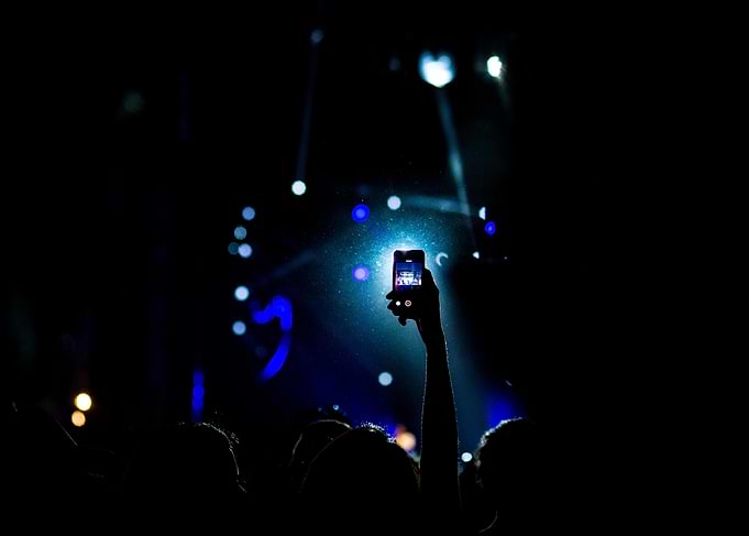 Fan in the audience
