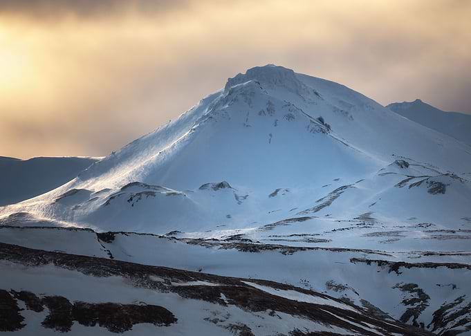 Moody Winter Contrast