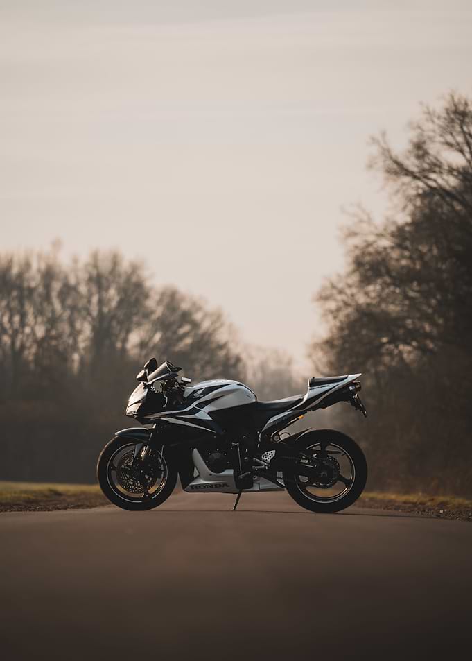 Motorcycle Freestanding