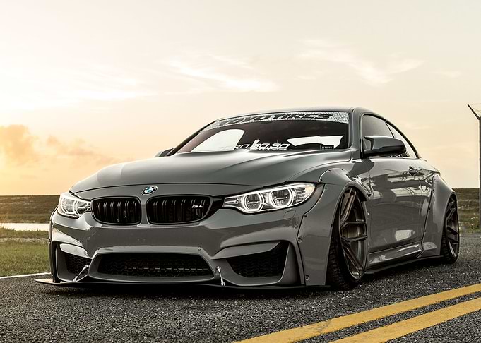 BMW M4 GTS