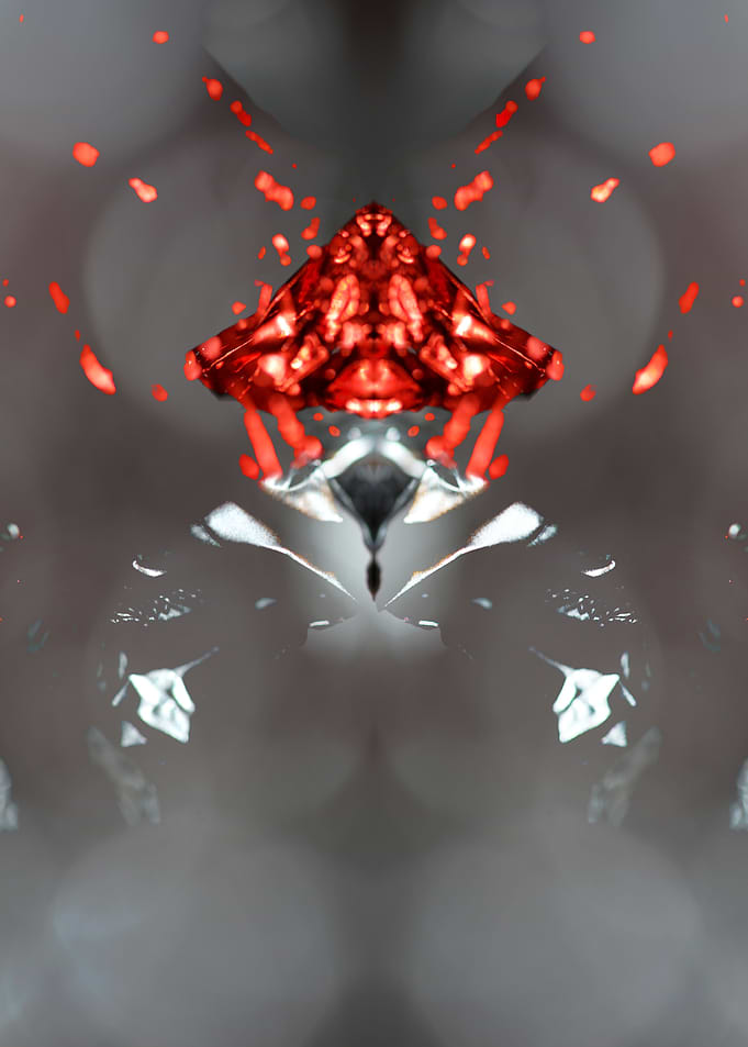 Red and silver alu foliage