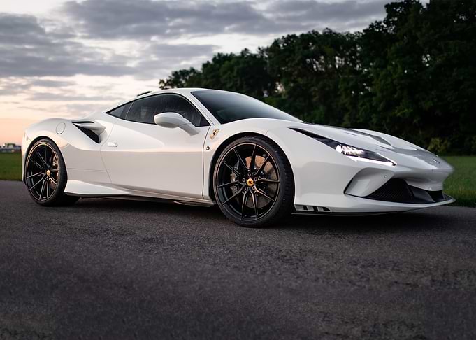 Ferrari F8 tributo