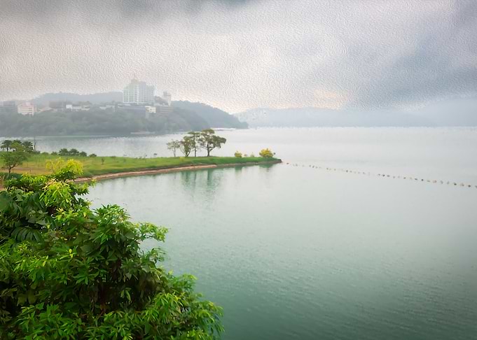 Oil Painting Sun Moon Lake