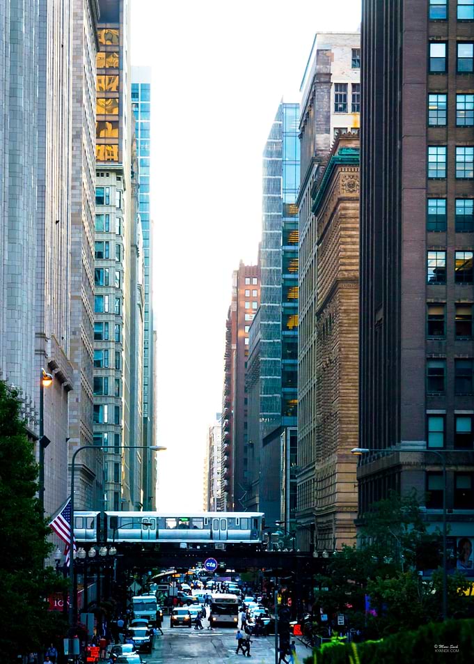 Chicago Train Cityscape