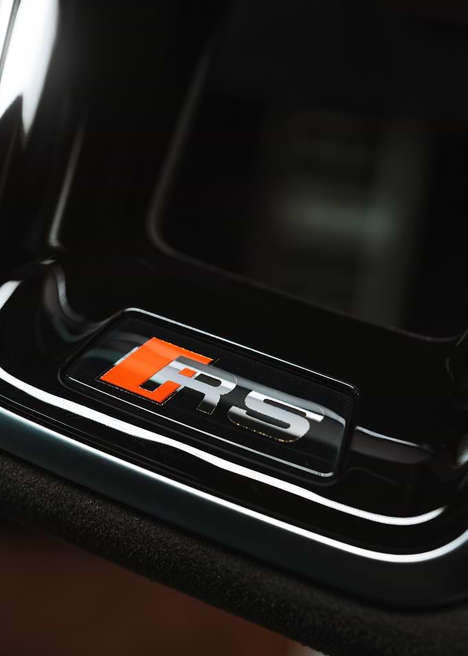 Audi RS6 V6