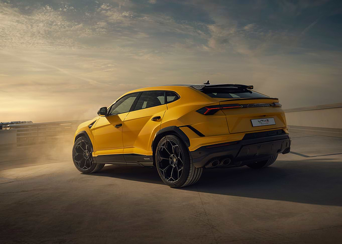 lamborghini urus