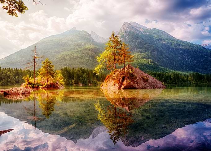 MOUNTAIN