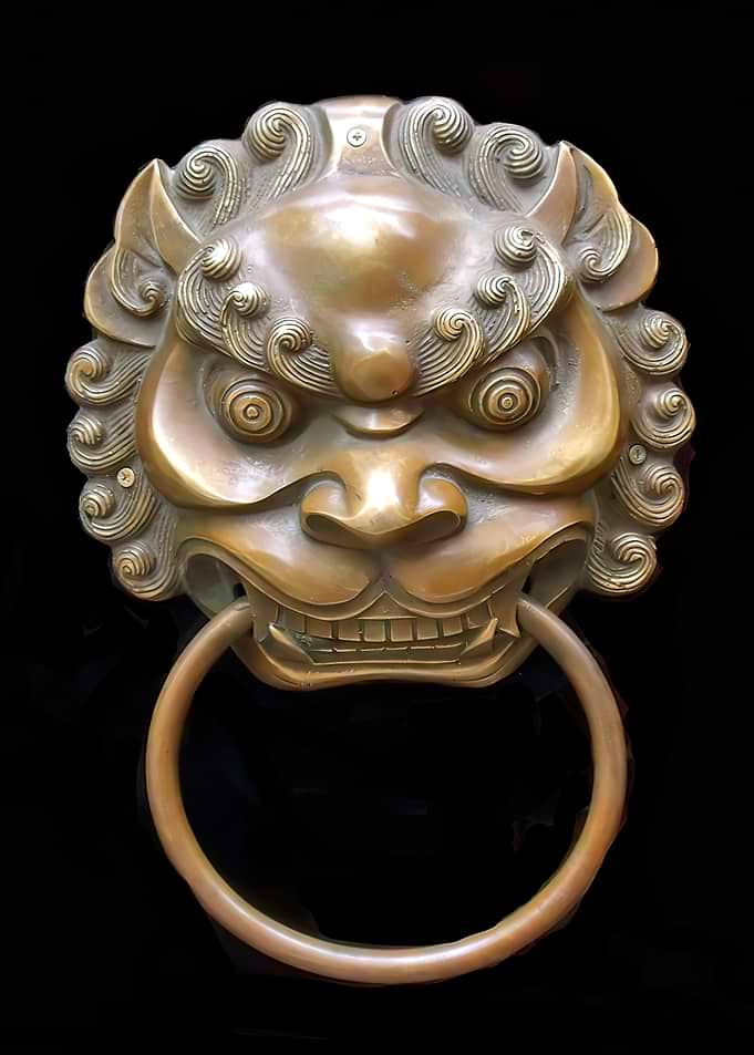 Barcelona DoorKnocker
