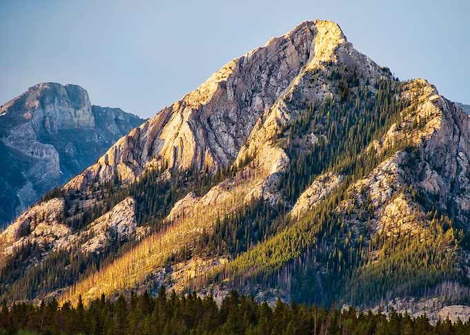 MOUNTAIN