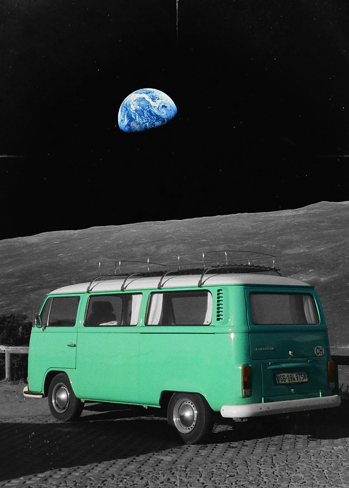 EARTH RISE