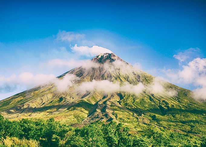 MISTY MOUNTAIN BEAUTY