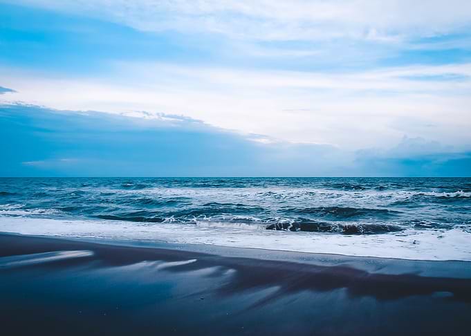 Ocean surf coming in