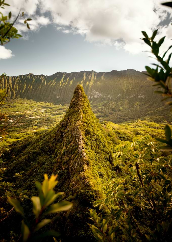 MOUNTAIN