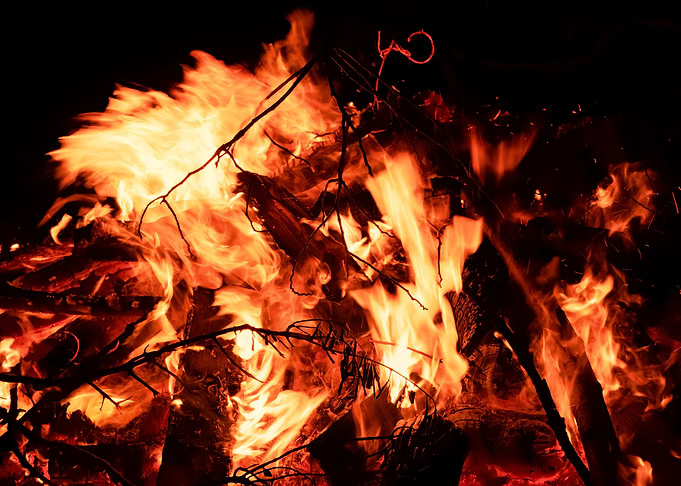 Campfire flames detail nea