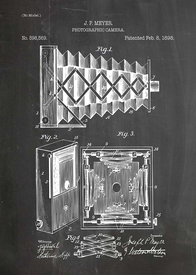photgraphic camera patent