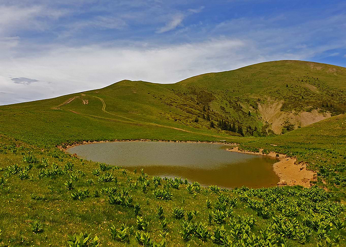 Lake between Mountains