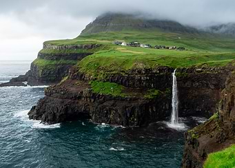 Mulafossur waterfall