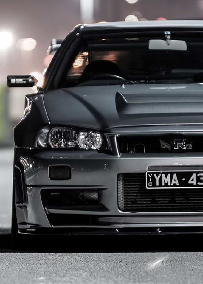 White Nissan Skyline