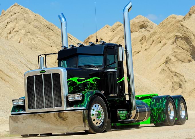 Peterbilt 389