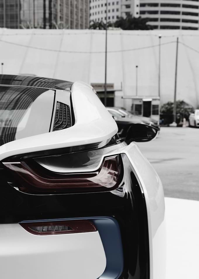 BMW i8