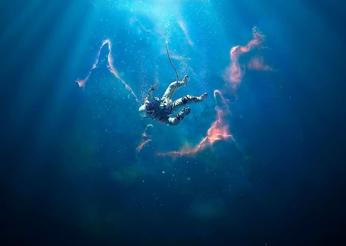 Astronaut Dive