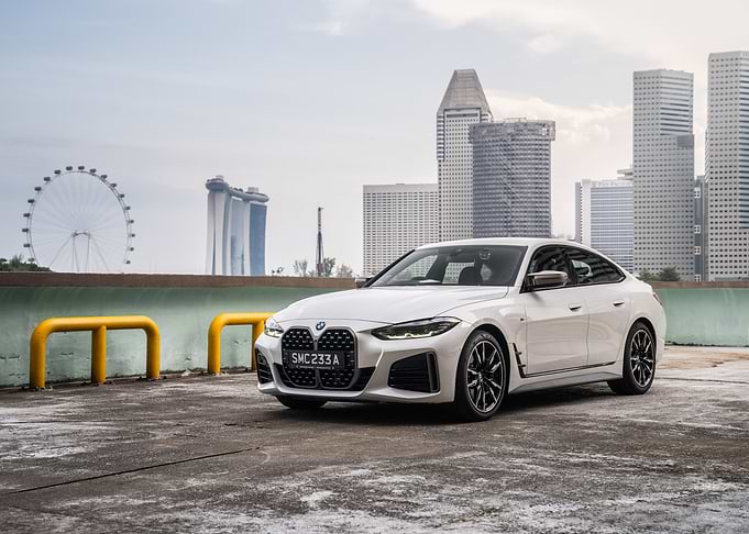 BMW M440i