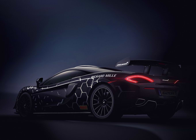 mclaren 620r