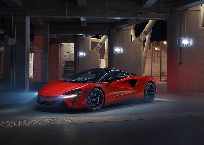 mclaren artura