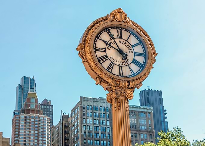 Fifth Avenue Clock