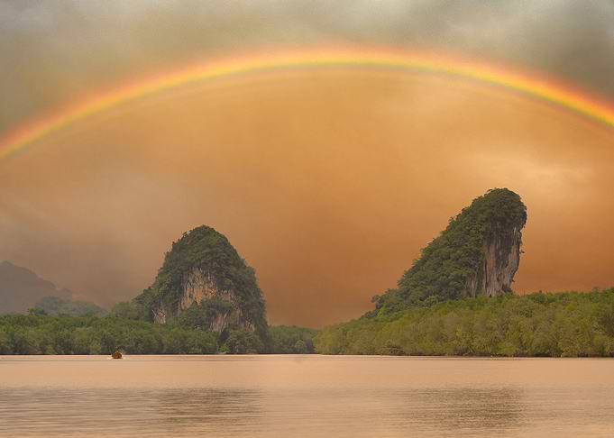 Krabi iconic rocks