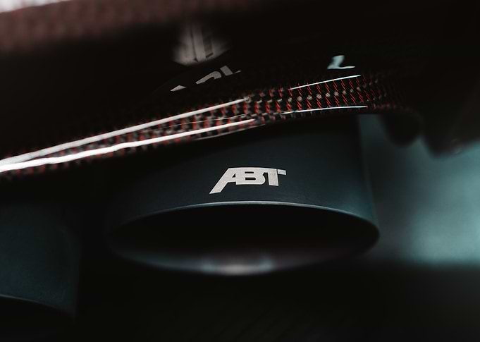 Audi RS6 Details V1