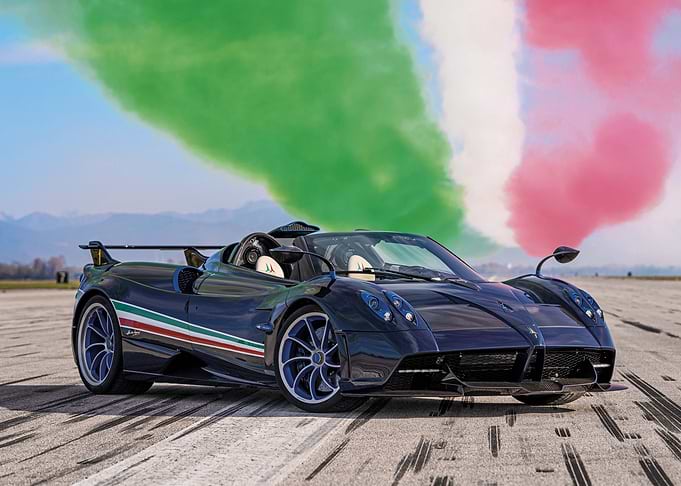 pagani Huayra tricolore