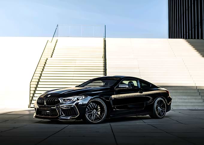 BMW M8